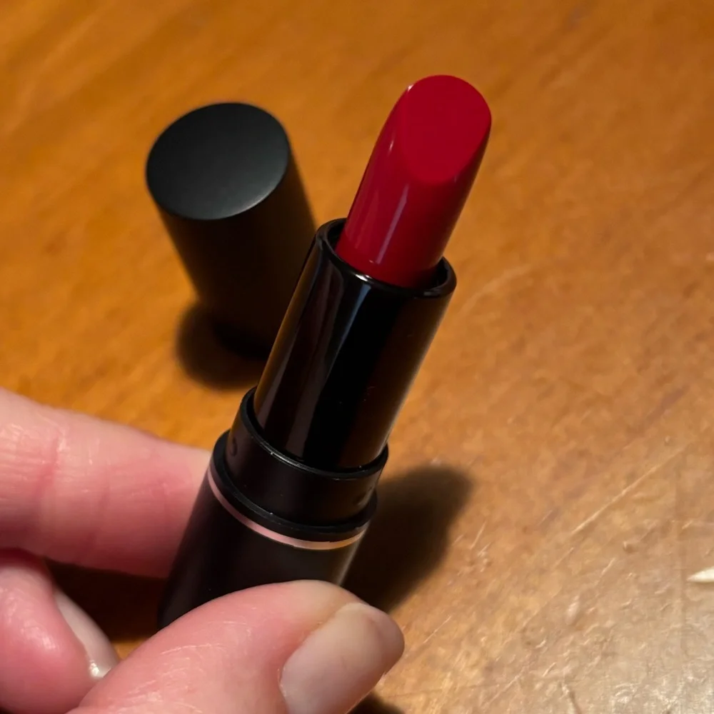 Makeup Forever Matte Lipstick